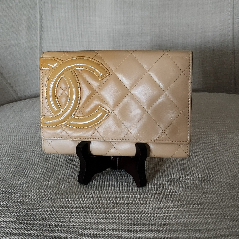 Chanel Vintage Cambon Quilted Beige Leather Wallet